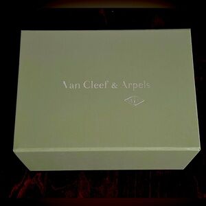 Authentic Van Cleef & Arpels jewelry box